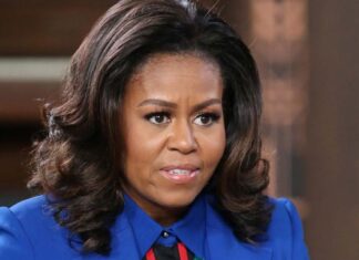 Michelle Obama Continues Book Tour