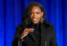 Race-baiting Dem Ejects White Journalist From Campaign Event