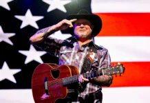90s Country Star Bucks ‘Divisive Political Climate’