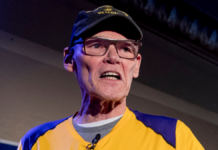 Veteran Strategist Has Choice Words For Dems