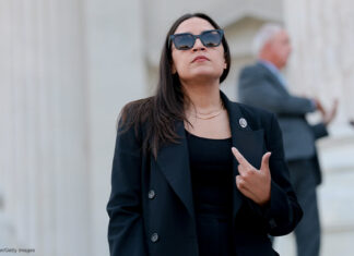 High Profile Democrat Joins Democratic Socialists
