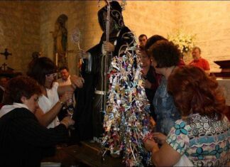 Socialist Majority Separates Local Christian Holidays