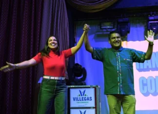 AOC Breaks Silence On Party Shift Before Maine Town Hall Ends